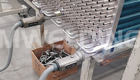 열교환기 U형 파이프 용접기 1인 연속화 작업 전시